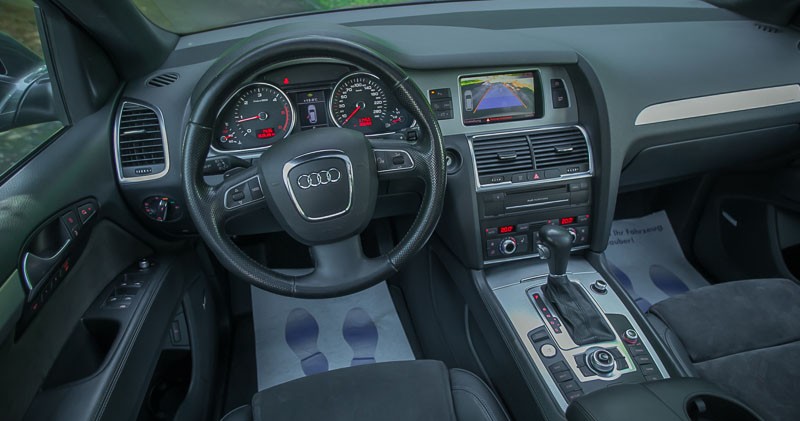 Kokpit Audi Q7