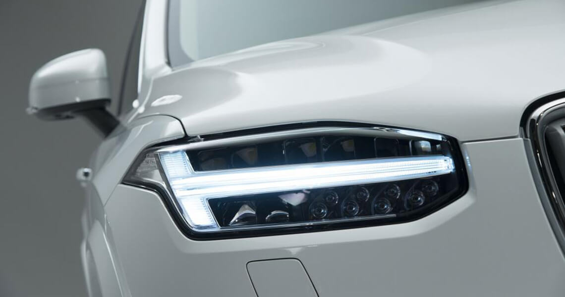 Volvo XC90 II - światło
